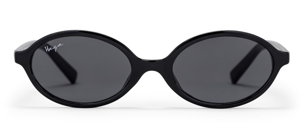 Praia_Black_1_2000px_cropped